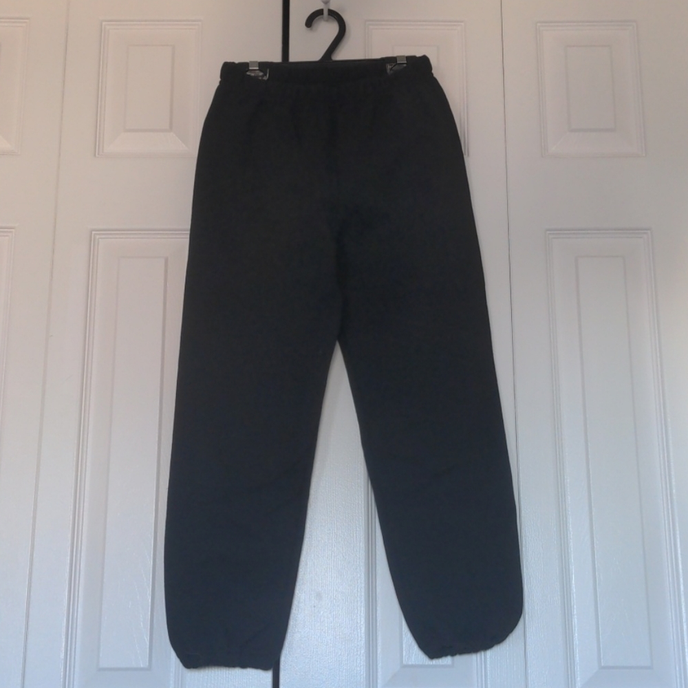 Gildan black kids sweat pants